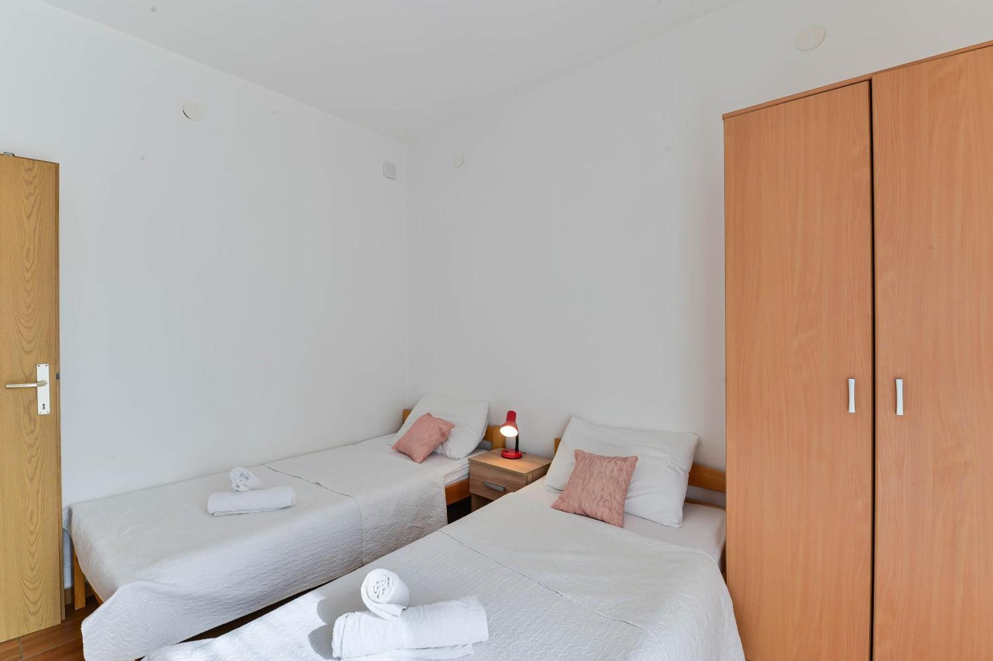 Apartments Citrus Turanj Ngoại thất bức ảnh